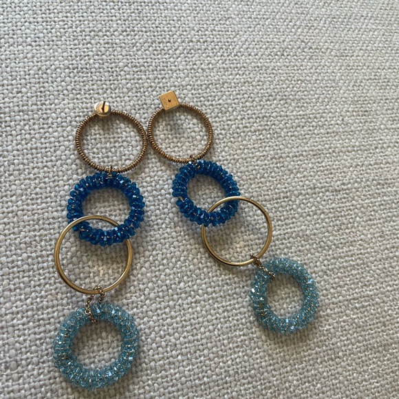Jacquemus Jewelry - Bold multi hoop blue earrings